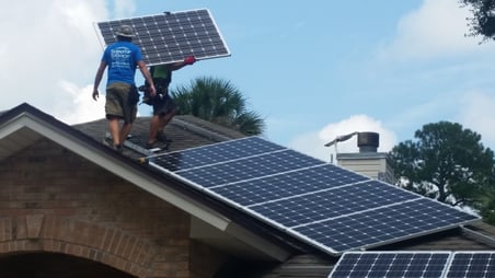 advantages-of-solar-power-central-florida-homeowners.jpg